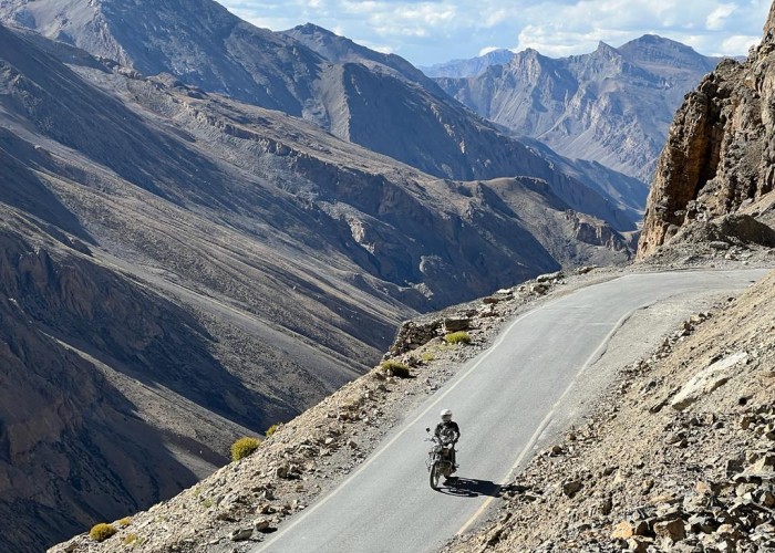 21 Polscy motocyklisci na trasie przez Himalaje